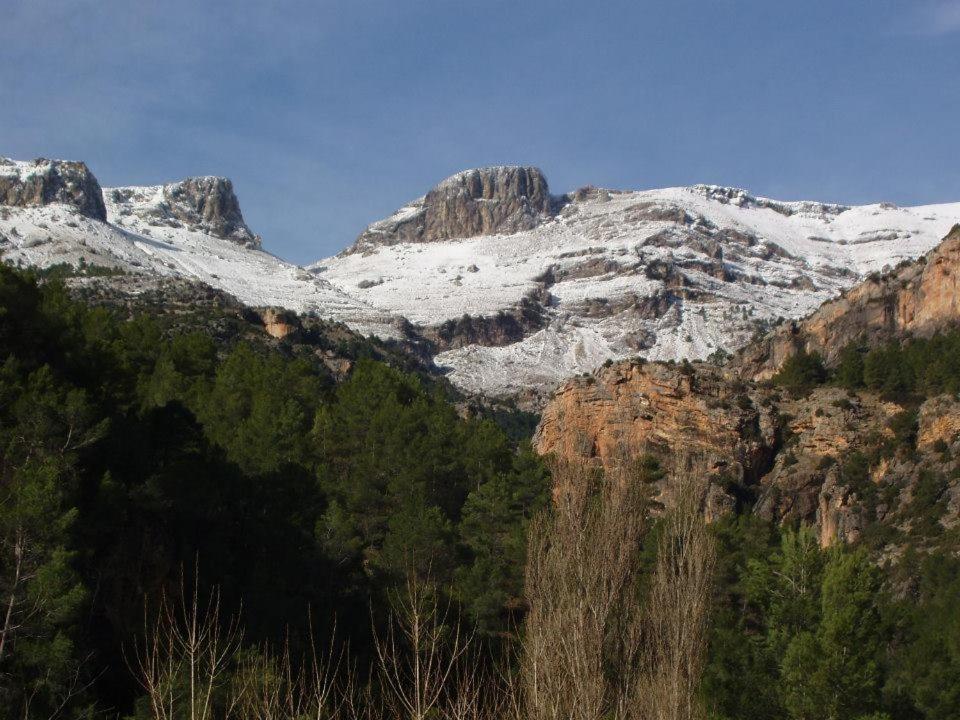 Las Encinas Yeste Exteriér fotografie