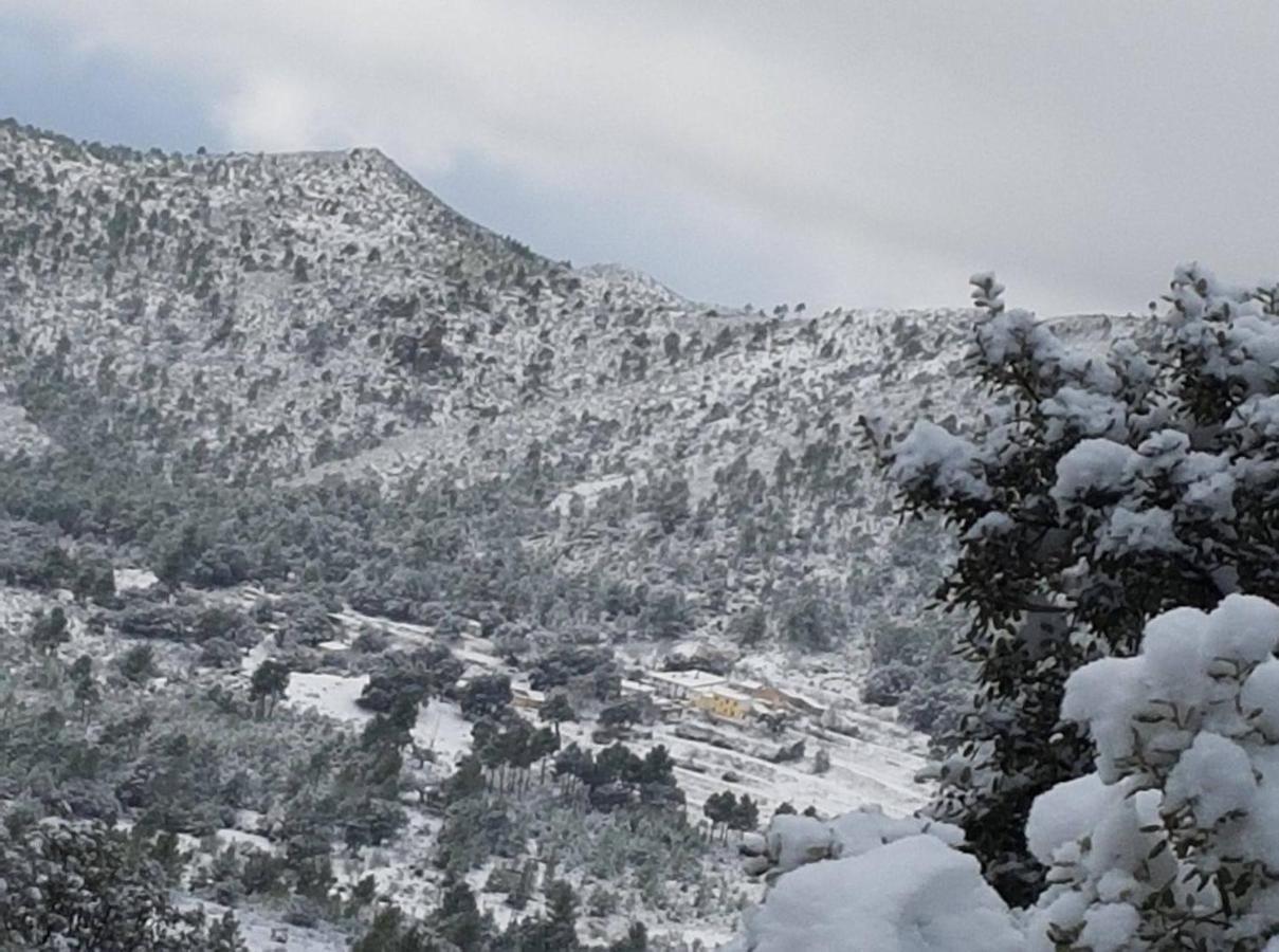 Las Encinas Yeste Exteriér fotografie
